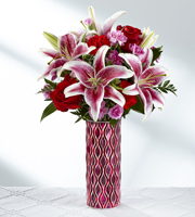 The FTD� Lasting Romance� Bouquet