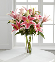 The FTD� Simple Perfection� Bouquet by BHG�