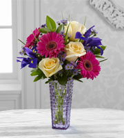 The FTD� Hello Happiness� Bouquet by Better Homes and Gardens�