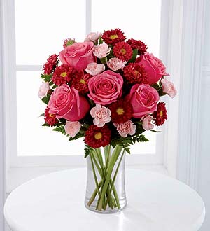 The FTD� Precious Heart� Bouquet