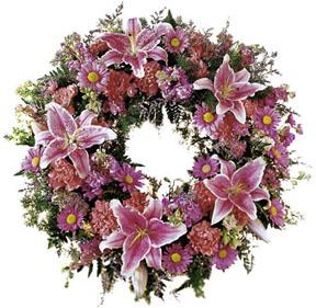 The FTD� Loving Remembrance� Wreath