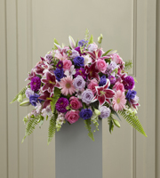 The FTD� Fare Thee Well� Pedestal Arrangement