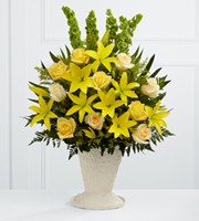 The FTD� Golden Memories� Arrangement