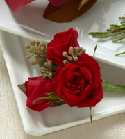 The FTD� Red Spray Rose Boutonniere