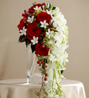 The FTD� Here Comes the Bride� Bouquet