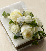 The FTD� Rose Charm� Bouquet